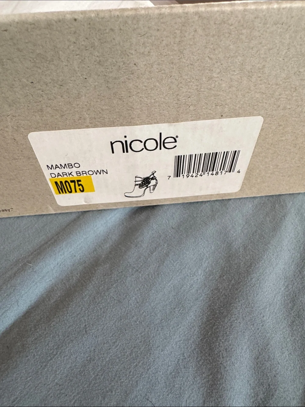 Nicole Miller brown leather